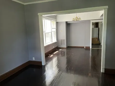 6916 South Lowe Avenue Chicago IL 60621