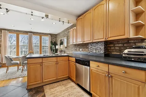 821 Brummel Street Evanston IL 60202