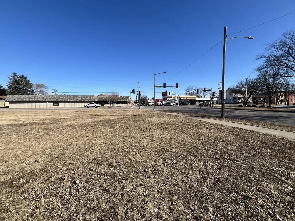359 West Galena Boulevard Aurora IL 60506