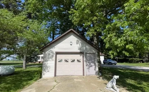 382 Keigwin Road Walnut IL 61376