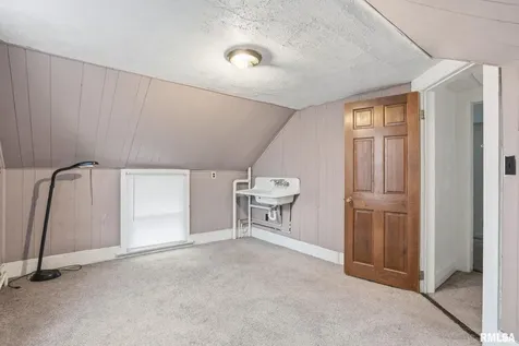 903 17TH Street Rock Island IL 61201