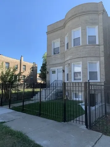 6541 South Ingleside Avenue Chicago IL 60637
