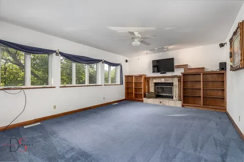 705 Cedar Court Varna IL 61375
