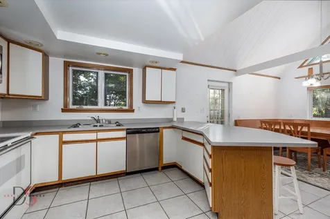 705 Cedar Court Varna IL 61375