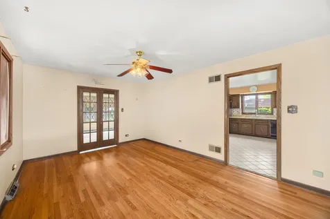 18309 Bock Road Lansing IL 60438