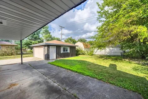 18309 Bock Road Lansing IL 60438