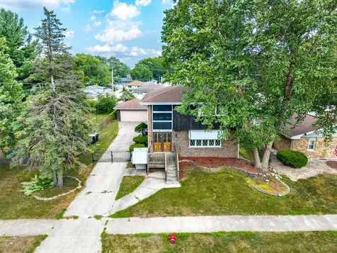 18309 Bock Road Lansing IL 60438