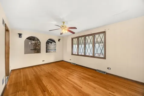 18309 Bock Road Lansing IL 60438