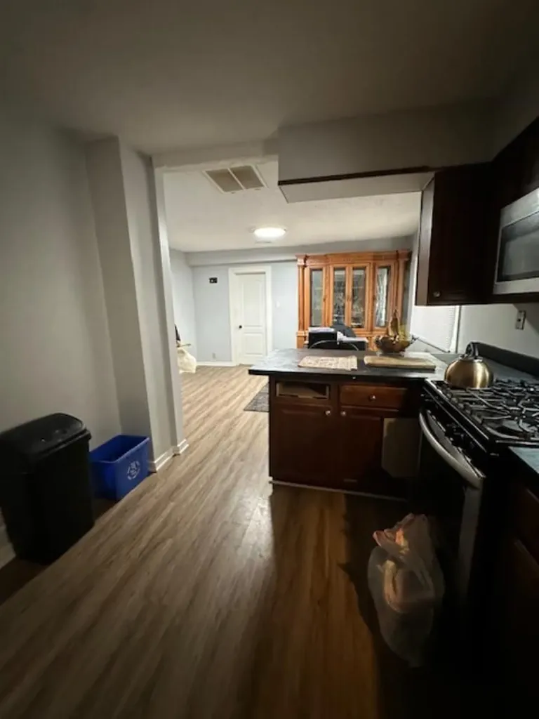 6238 West Eastwood Avenue Chicago IL 60630