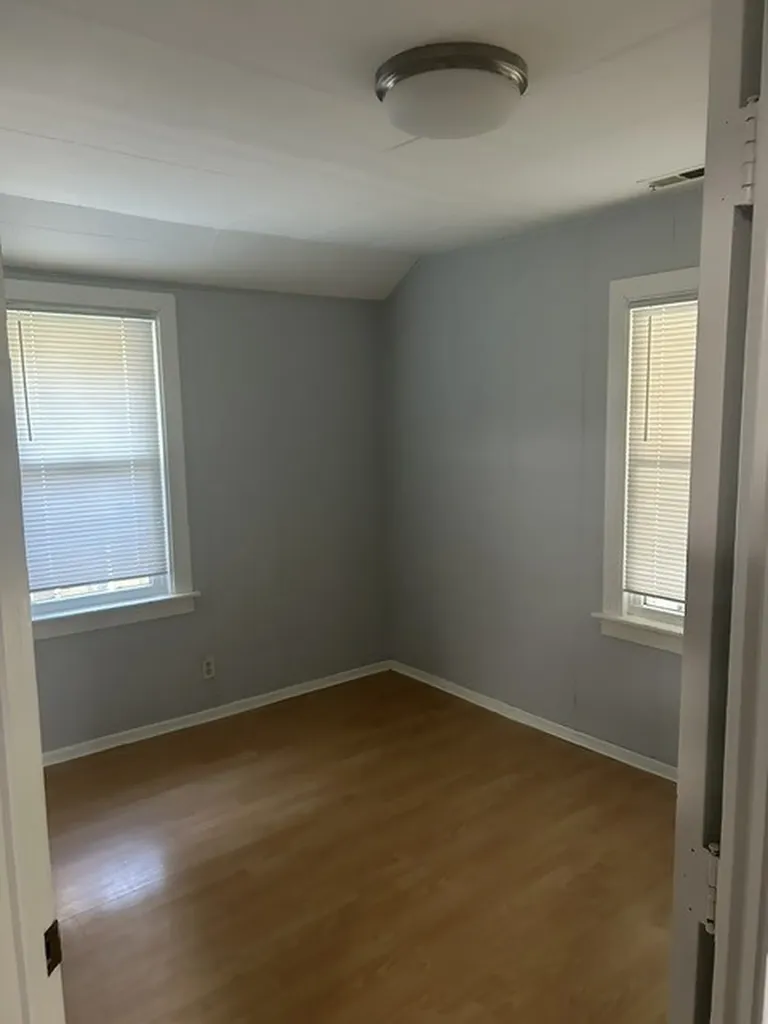 6238 West Eastwood Avenue Chicago IL 60630