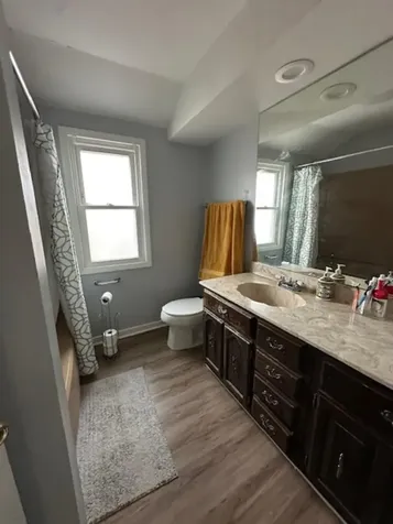 6238 West Eastwood Avenue Chicago IL 60630