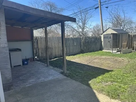 6238 West Eastwood Avenue Chicago IL 60630