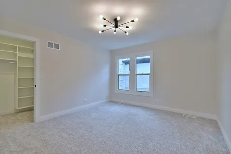 254 East South Street Elmhurst IL 60126