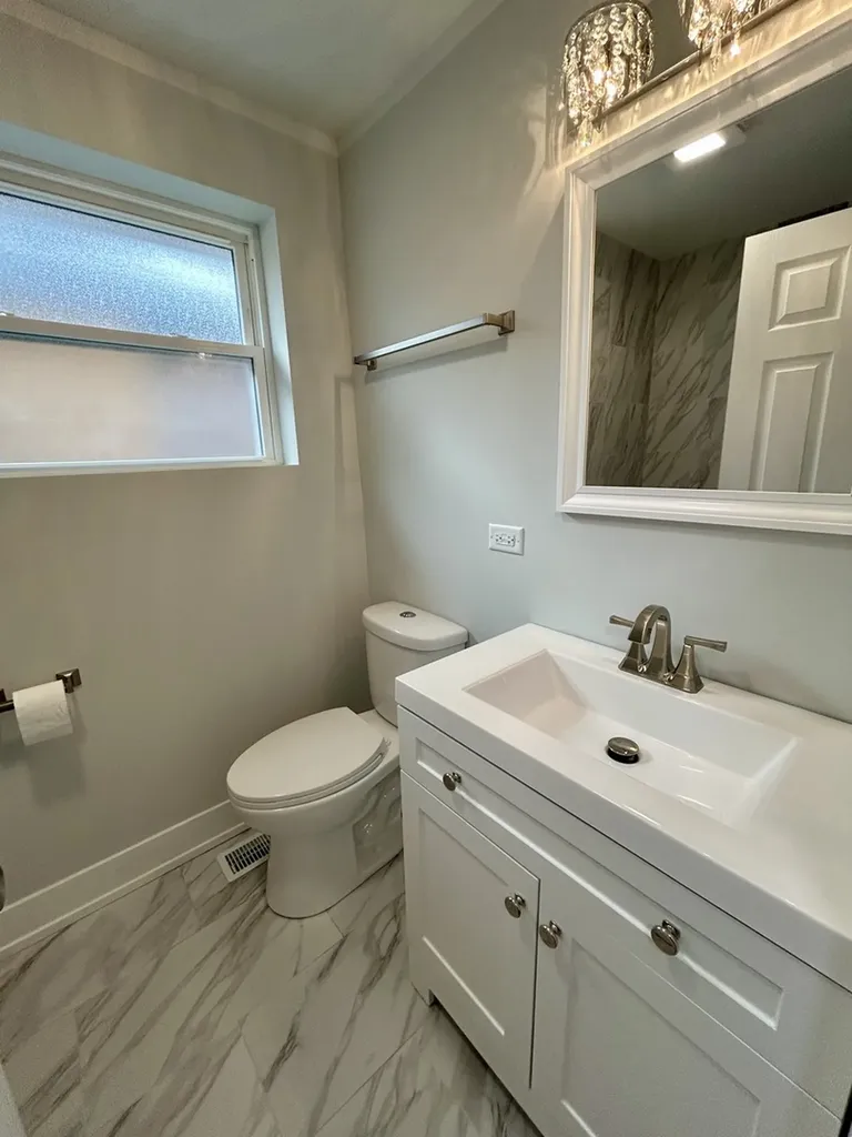 6755 South Bell Avenue Chicago IL 60636