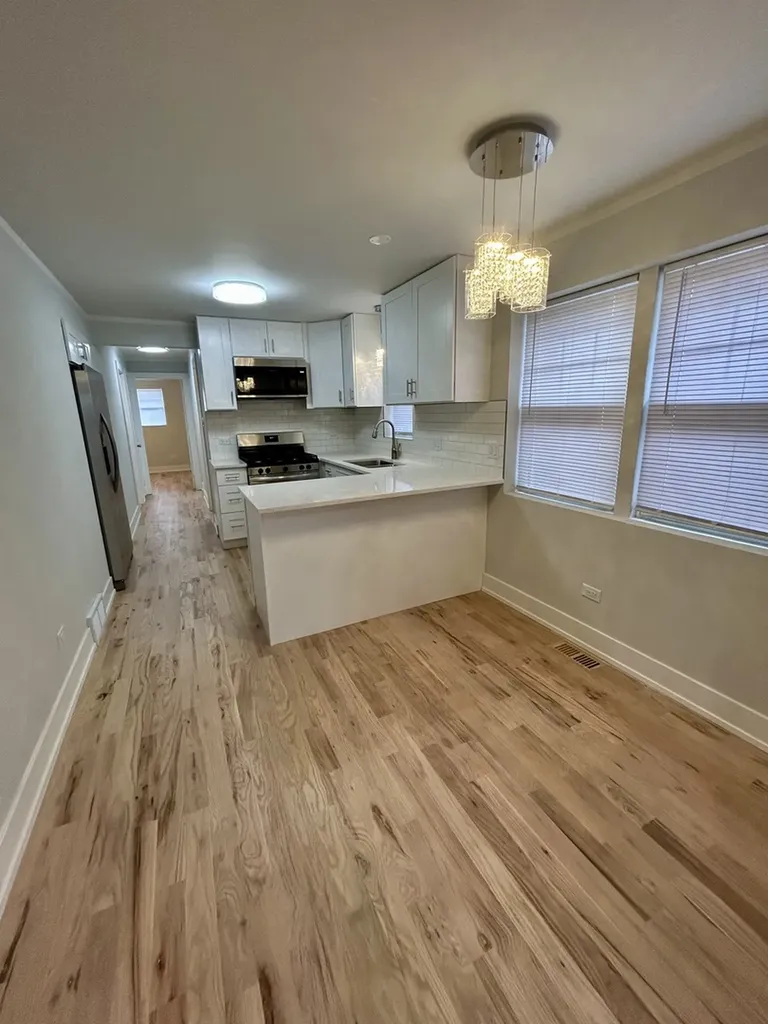 6755 South Bell Avenue Chicago IL 60636