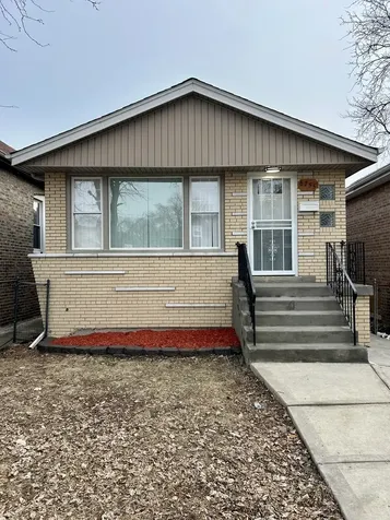 6755 South Bell Avenue Chicago IL 60636