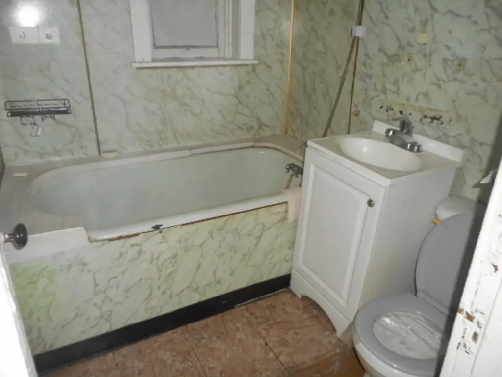 1304 South Fairfield Avenue Chicago IL 60608