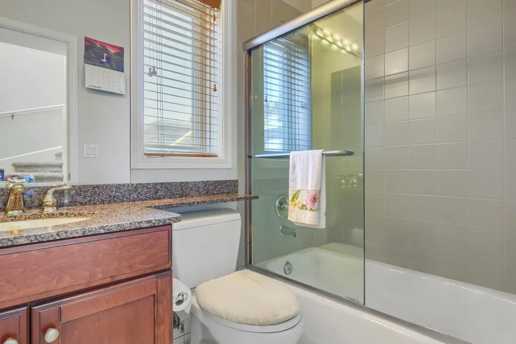 481 North Clinton Street Chicago IL 60654