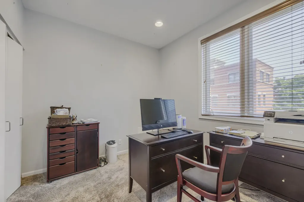 481 North Clinton Street Chicago IL 60654