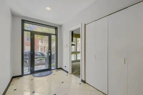 481 North Clinton Street Chicago IL 60654