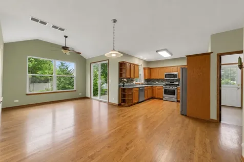 972 Canyon Trail Court Yorkville IL 60560