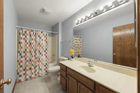 972 Canyon Trail Court Yorkville IL 60560