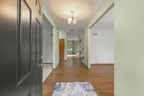 972 Canyon Trail Court Yorkville IL 60560
