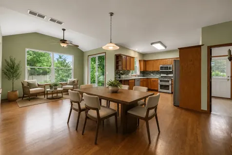972 Canyon Trail Court Yorkville IL 60560