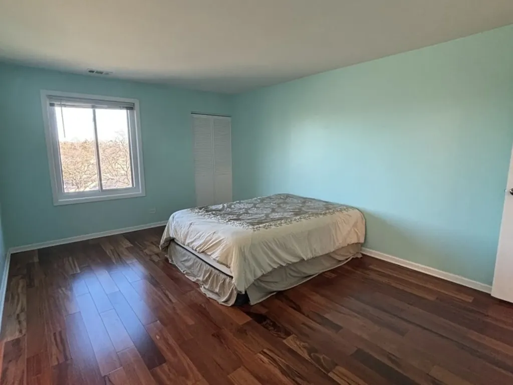 709 79TH Street Darien IL 60561