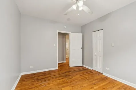 1301 East 71st Place Chicago IL 60619