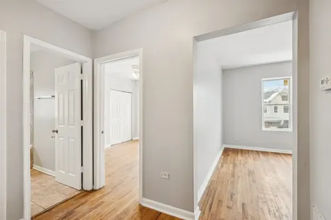 1301 East 71st Place Chicago IL 60619