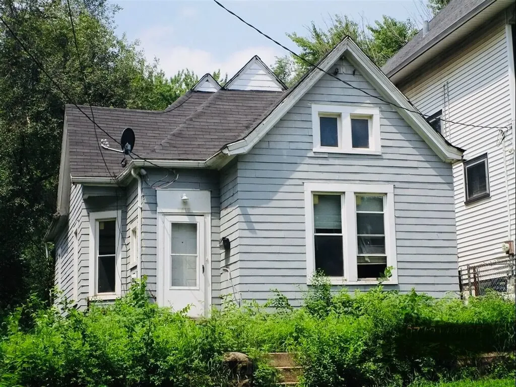 1619 South Faraday Avenue Peoria IL 61605