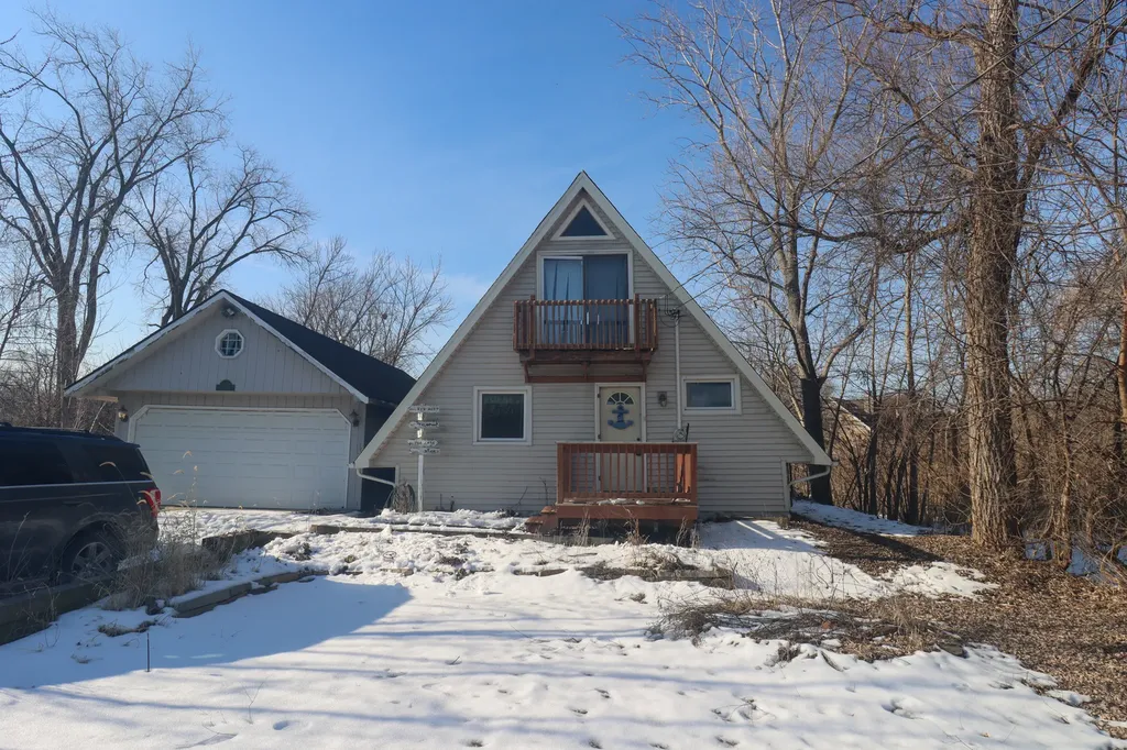35828 North Marine Drive Fox Lake IL 60020