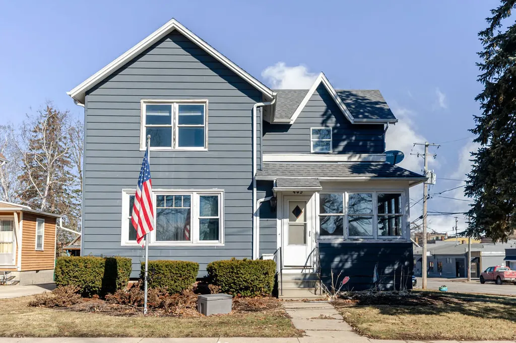 405 West High Street Sycamore IL 60178