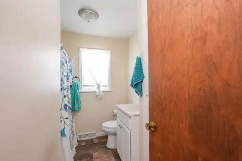 335 East Oak Street Watseka IL 60970