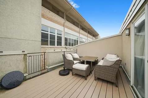 1834 Ridge Avenue Evanston IL 60201