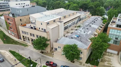 1834 Ridge Avenue Evanston IL 60201