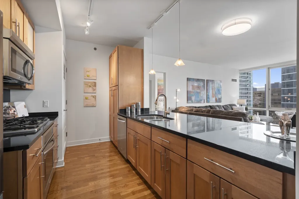 505 North Mcclurg Court Chicago IL 60611