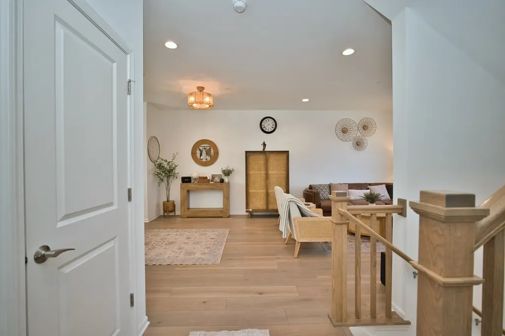 30W024 Brayman Court Warrenville IL 60563