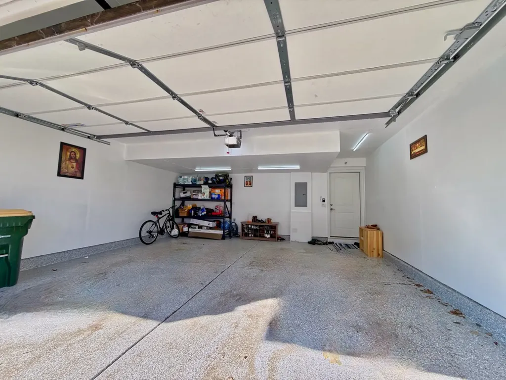 30W024 Brayman Court Warrenville IL 60563