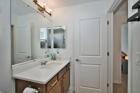 30W024 Brayman Court Warrenville IL 60563