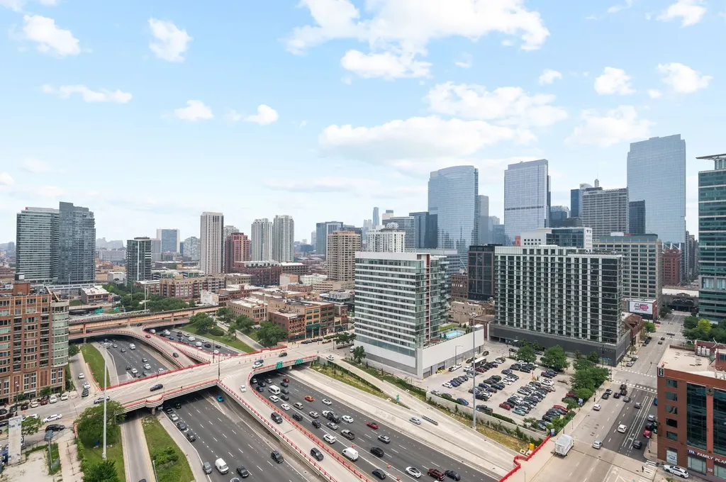 737 West Washington Boulevard Chicago IL 60661