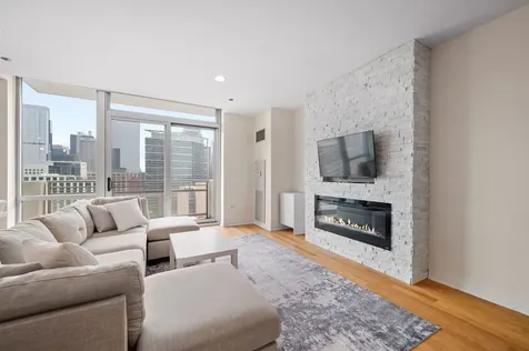 737 West Washington Boulevard Chicago IL 60661