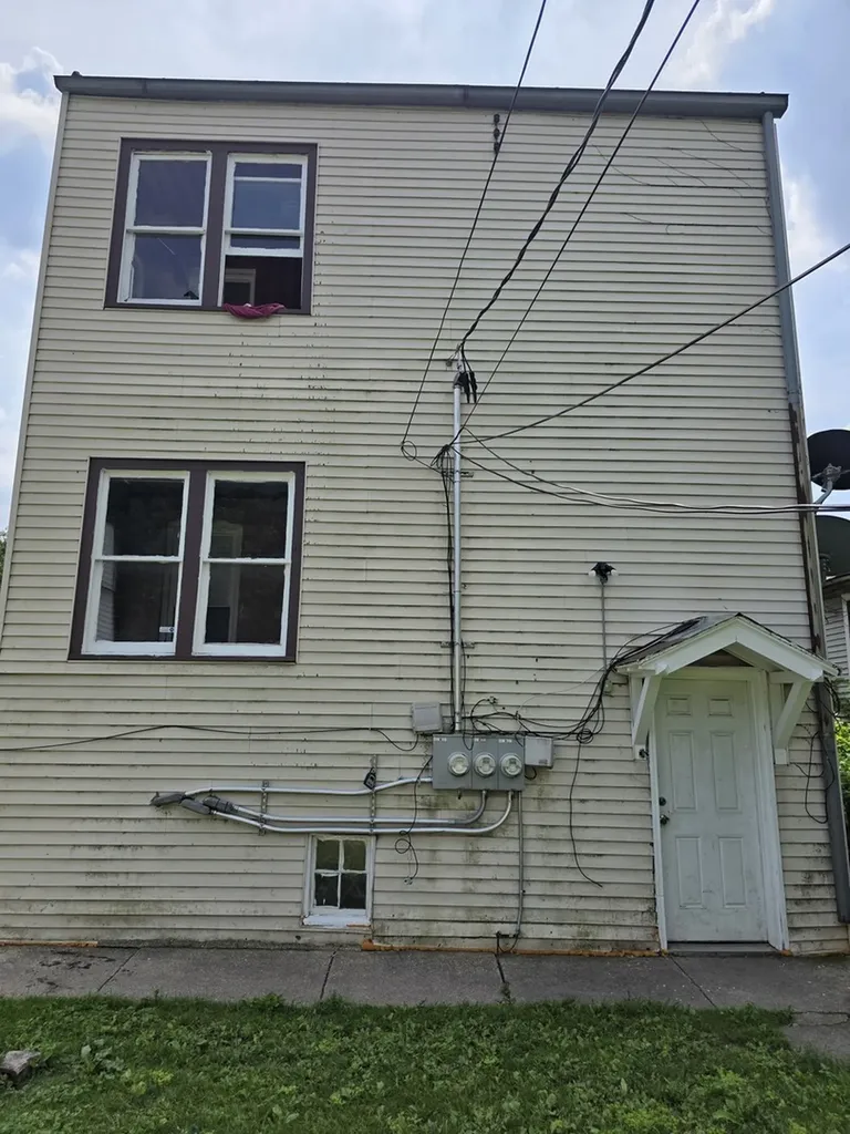 124 East 110th Street Chicago IL 60628