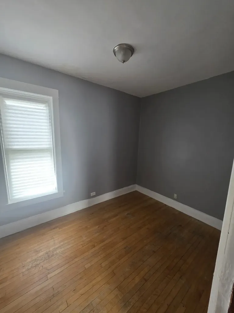 124 East 110th Street Chicago IL 60628