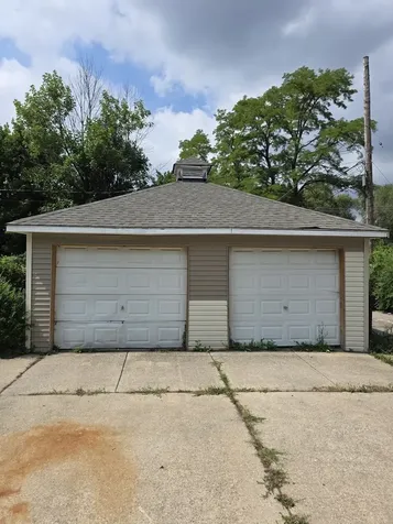 124 East 110th Street Chicago IL 60628