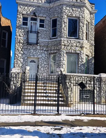 175 North Lavergne Avenue Chicago IL 60644