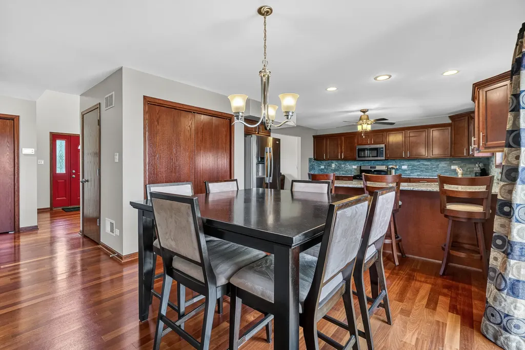 571 Northern Lights Way New Lenox IL 60451