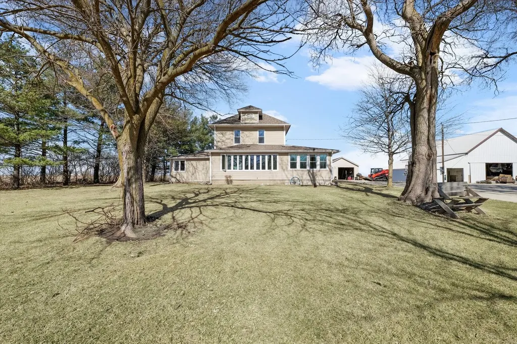 422 East 600 North Road Buckley IL 60918