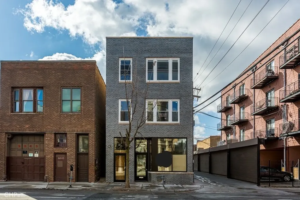 2347 West Taylor Street Chicago IL 60612